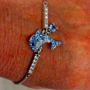 Suczch beautiful Dolphin ankle/ bracelet.